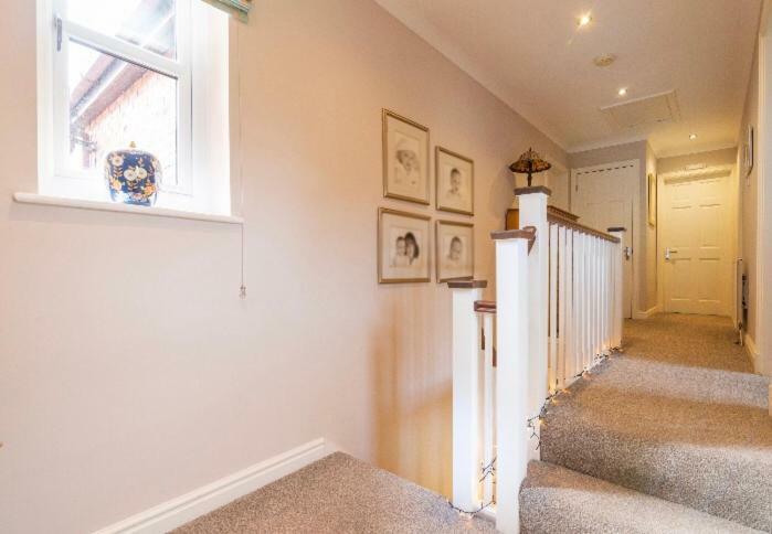 Wilmslow Airbnb Exterior foto